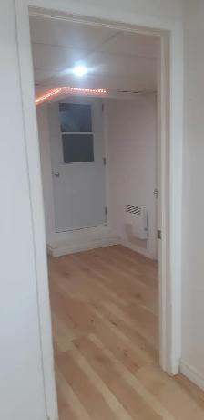 BEAU 5 1/2 À LOUER AU 1280 RENÉ LÉVESQUE OUEST - Photo 9