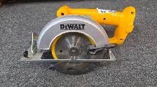 DEWALT 18v 6-1/2' Cordless Circular Saw TOOL ONLY - DW939