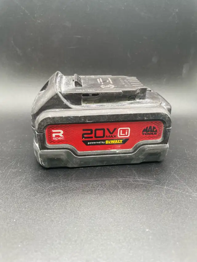 MAC 20V MAX BATTERY MBR204