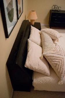 Perfect for Dorm Rooms -  Complete Bedroom Furniture Set - Photo 2