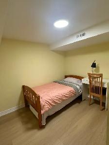 Basement private rooms for rent - Photo 3