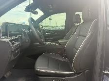 2024 Cadillac Escalade 4WD Premium Luxury - Photo 10