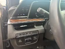 2024 Cadillac Escalade 4WD Premium Luxury - Photo 13