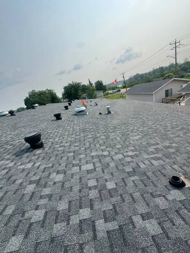 Roofing shingler or labourer