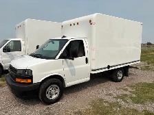 2024 CHEVROLET EXPRESS 3500 12’ CUBE VAN RAMP LOADED CAN LEASE! - Photo 8