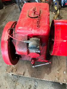 Old Water Cooled Engine - Photo 2