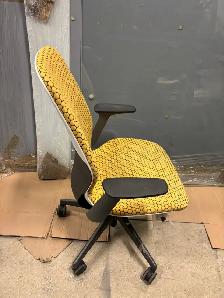 Steelcase Sliq Chair-Call Us Now! - Photo 4