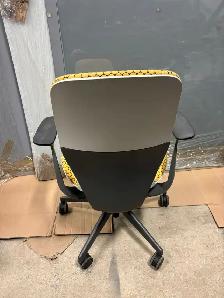Steelcase Sliq Chair-Call Us Now! - Photo 6