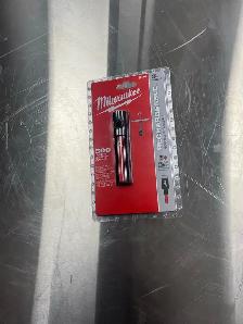 Milwaukee flashlight