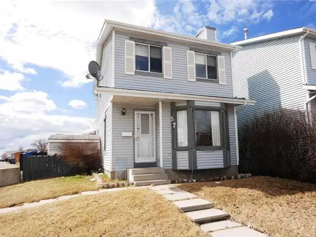 Falconridge full whole house 3 bedroom,2 living room, $1950/m UT