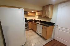 Finch Subway (5 mins by TTC) 1 Bedroom For Rent - Photo 2