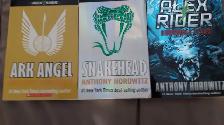 10LIVRES ADO D'ALEX RIDER SÉRIE 5 LIVRES LES AUTRES: $5.00CHACUN - Photo 3