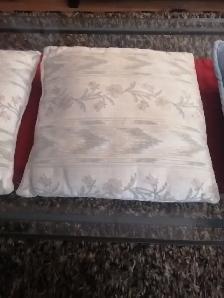 Couch pillows 3 for $5 - Photo 2