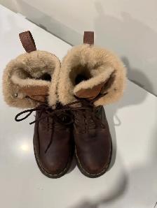 Doc Martens Lined Lace Up Boots - Photo 2