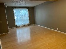 Falconridge whole house renovated 4 bedroom,2.5 bath $2250/m ut - Photo 2