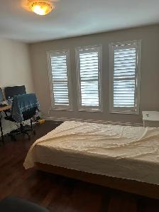16th/Bayview Bedroom Suite with Ensuite Bathroom - Photo 8
