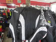 Women's Motorcycle Jacket $10 Each - Re-Gear Oshawa - Photo 2