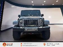 2016 Jeep Wrangler Unlimited Sahara LEATHER SEATS SUNROOF REMOTE - Photo 2