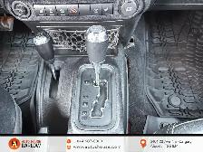 2016 Jeep Wrangler Unlimited Sahara LEATHER SEATS SUNROOF REMOTE - Photo 17