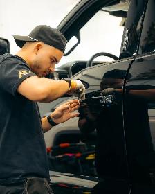 INSTALLATEUR(TRICE) DE WRAP / VINYLE AUTO - APEX AUTO DESIGN - Photo 3