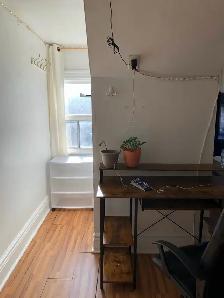 Core downtown Toronto, $1,575 per month, available September 1. - Photo 4