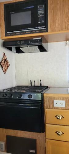 2003 Travel Trailer - Photo 4
