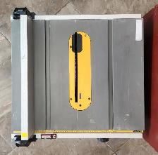 Dewalt Corded 10' Table Saw DW745 - Photo 2