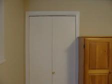 Room all utilities incl Glenmore available August 10 - Photo 3