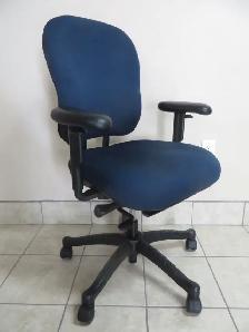 Office Chairs - Photo 5