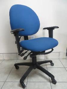 Office Chairs - Photo 6