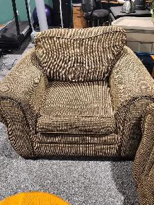 sofa,  love seat & chair set - Photo 3