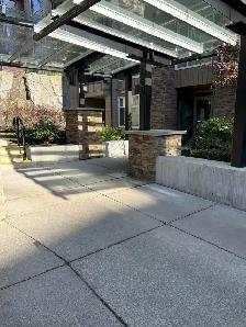 newer 2 bed 1 bath spacious appartment ,park  ,Port Coquitla - Photo 3