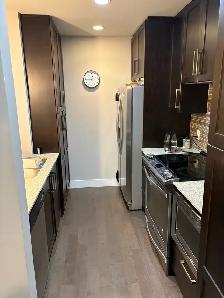 newer 2 bed 1 bath spacious appartment ,park  ,Port Coquitla - Photo 6