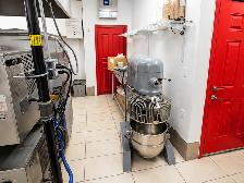 TURNKEY PIZZA RESTAURANT FOR SALE – BRAND NEW SETUP – NW CALG - Photo 9