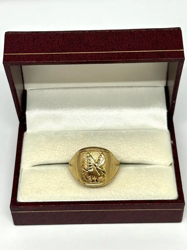 10K brushed Eagle Men’s Ring