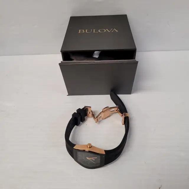 (B1325) Bulova 97L163 Watch