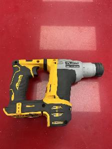 marteau rotatif Dewalt