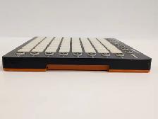 (B1417) Novation Launchpad grid controller - Photo 5