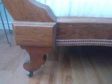 Victorian Antique Camel Back Couch For Sale - Photo 3