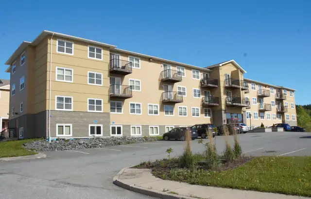 September. Short drive to NBCC UNB SJRH. heat included. 2 bdr