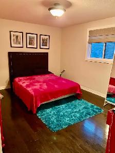 1 Student Bedroom Available for Rent - Photo 2