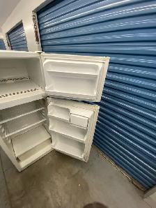 KENMORE TOP FREEZER FRIDGE - Photo 7