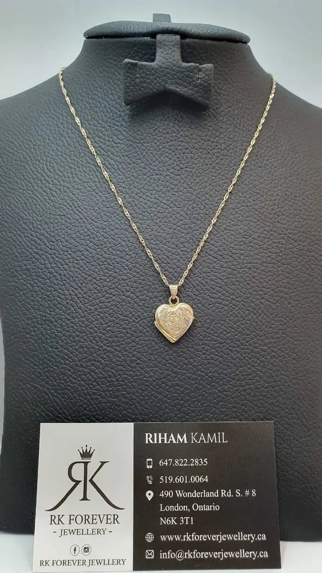 10 yellow gold chain & pendant / R 2