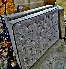 Queen Mattress | Twin Mattress / Full Mattress . King Mattress - Photo 10