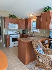 For sale Scotch Creek Rv lot with 41 foot park model - Photo 4