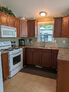 For sale Scotch Creek Rv lot with 41 foot park model - Photo 6