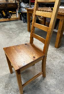 table and 4 chairs 40$ - Photo 4