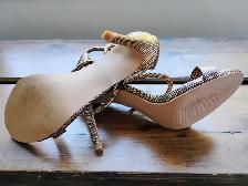 Steve Madden bronze heels for sale - Photo 5
