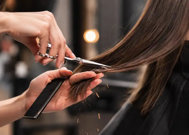 hair stylist job in Scarborough 647-336-3793