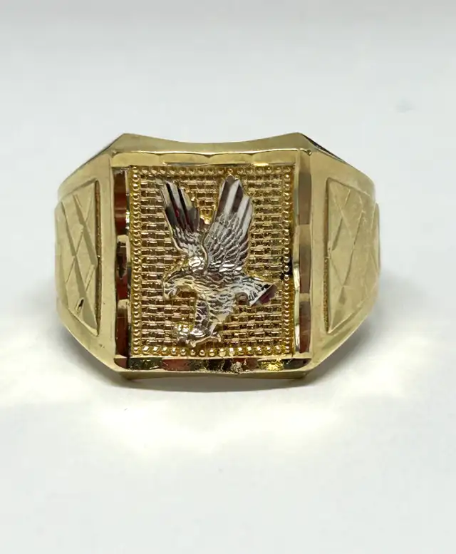 10k 2Tone Diamond Cut Eage Men’s Ring